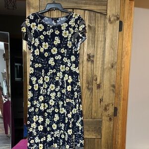 Perceptions Blue and White Floral Midi Dress